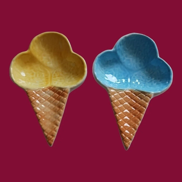 glazed ceramic ice cream plates set of 2 yellow/blue - Picture 1 of 9